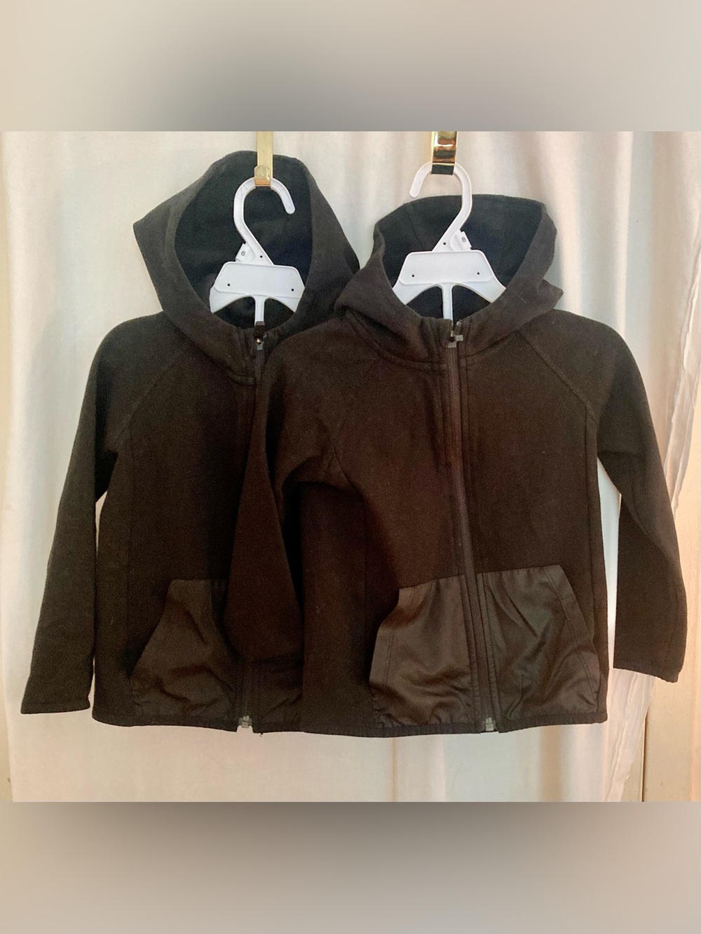 Set of 2 GAP Kids Black Hooded Zip-Up Jacket Front Pockets Size 5Y